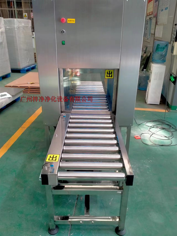 輸送線傳遞窗可按用戶大小尺寸及要求設(shè)計定作。 輸送線傳遞窗可按用戶大小尺寸及要求設(shè)計定作。