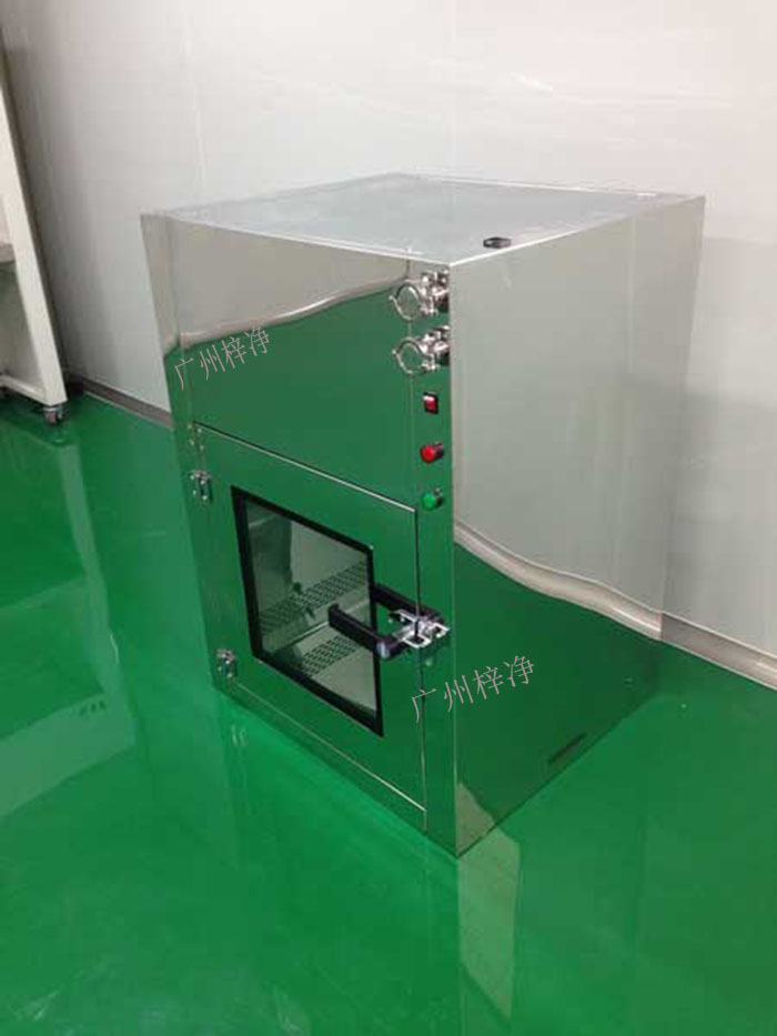 層流傳遞窗的安裝選擇合適的位置確保層流傳遞窗與潔凈室的其他區域相連。