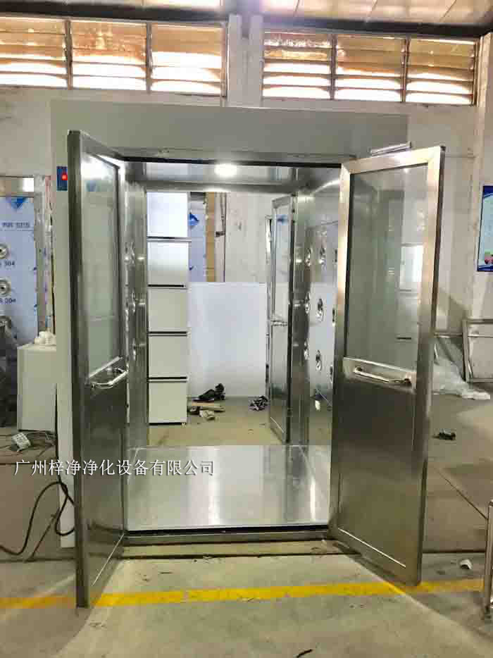 風(fēng)淋室在使用過程中可能會(huì)遇到各種問題 風(fēng)淋室在使用過程中可能會(huì)遇到各種問題