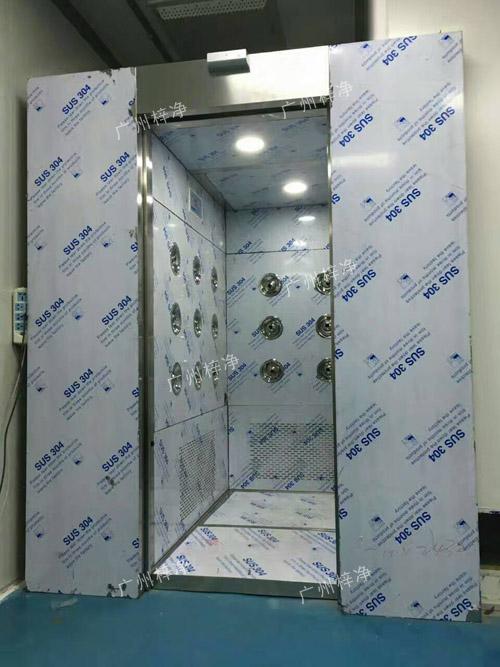 內(nèi)置自動門風(fēng)淋室圖片 內(nèi)置自動門風(fēng)淋室圖片